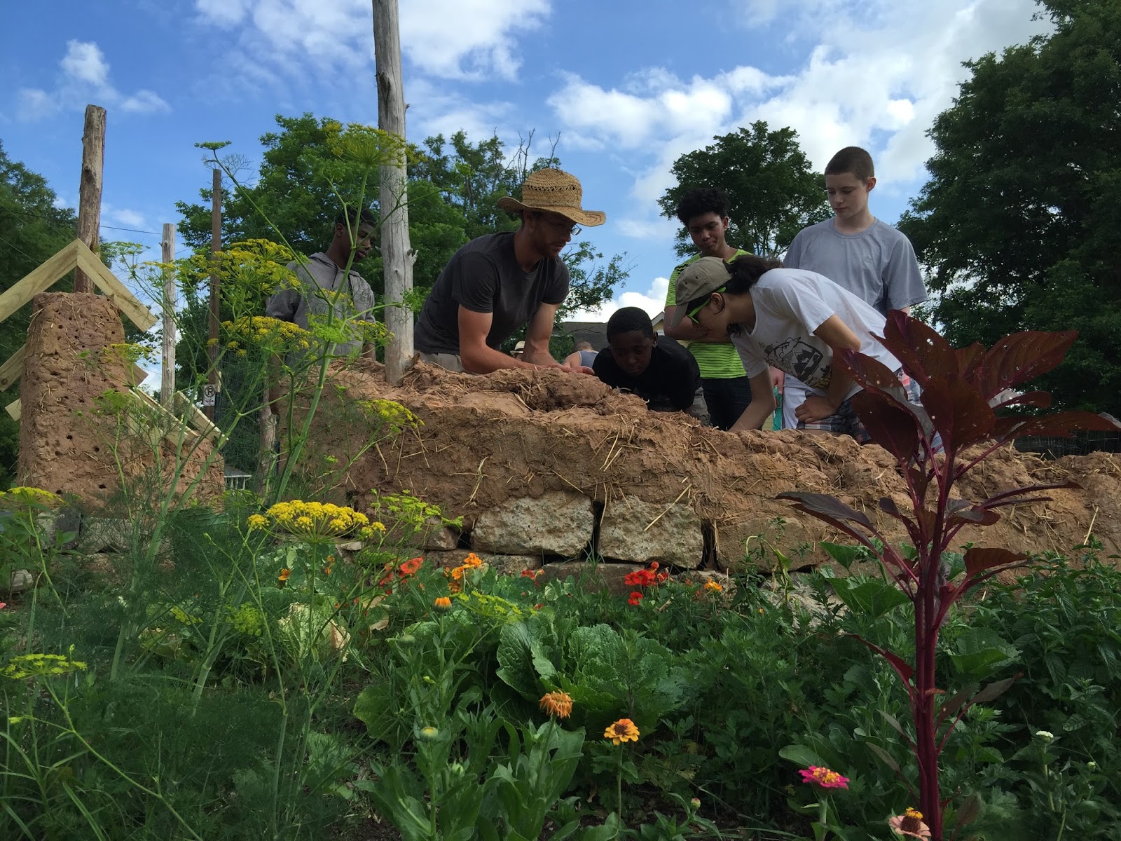 Rising Earth Cob Garden Wall