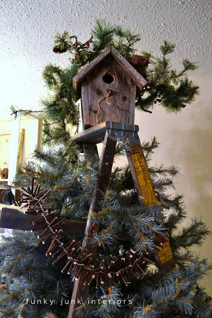 The making of a stepladder Christmas tree, via : https://www.funkyjunkinteriors.net/