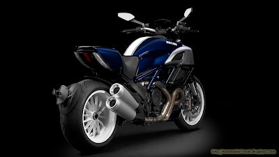 Ducati Diavel 2013 Wallpapers