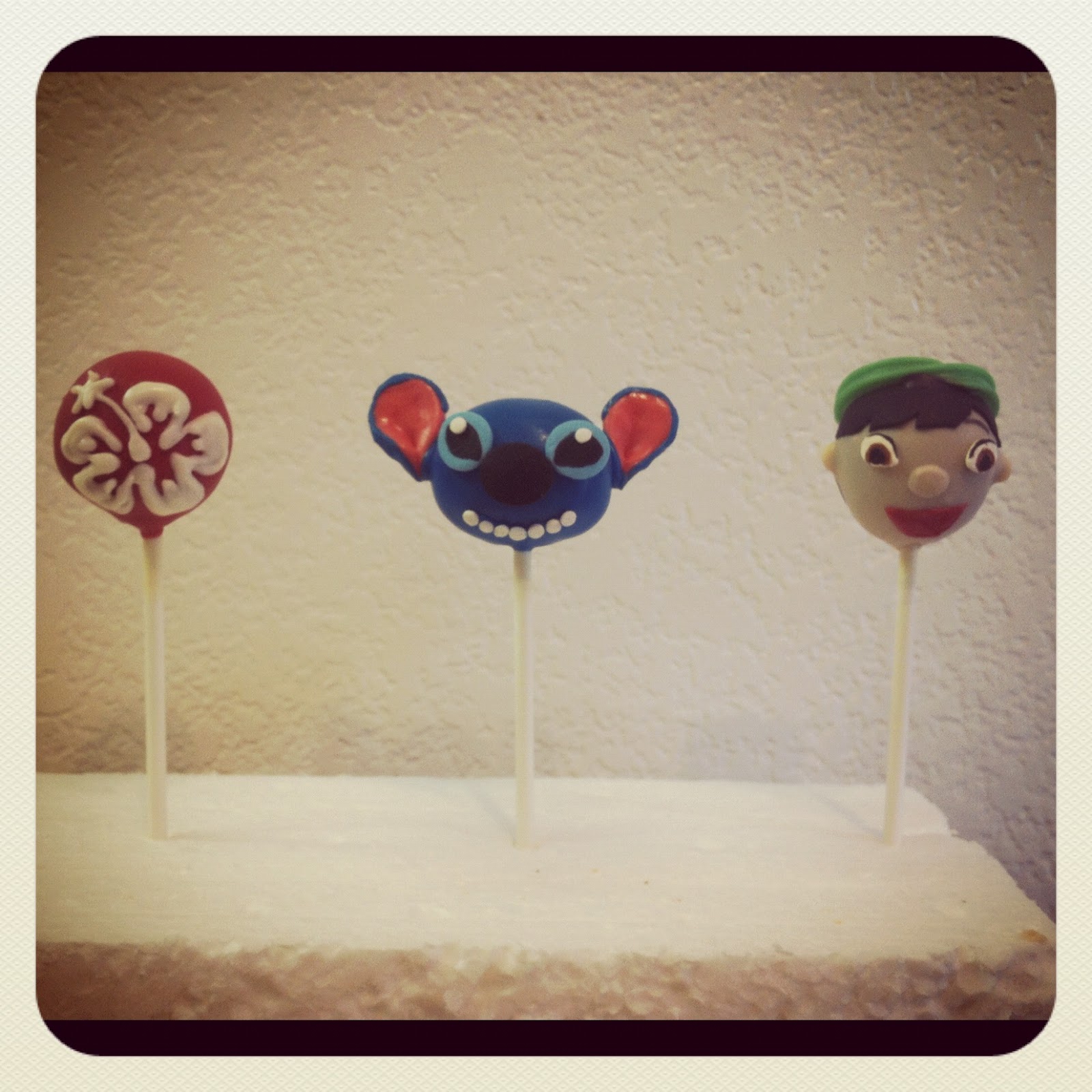 vypassetti cake pops Lilo & Stitch