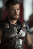 Thor: Ragnarok Chris Hemsworth Image 2 (12)
