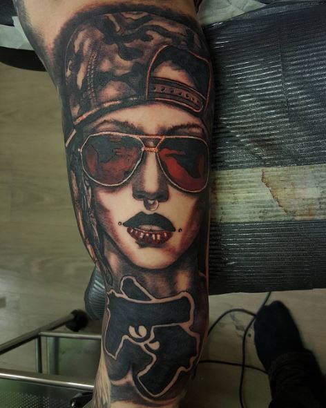 50 Cool Gangster Tattoos For Females 2019 Tattoo Ideas 2020
