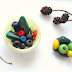Miniaturowe owoce z modeliny/Polymer clay fruits- apples and berries.