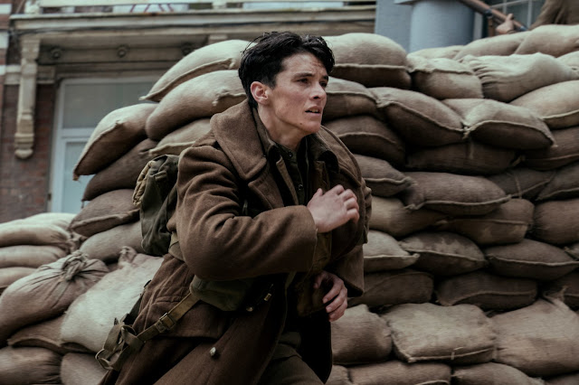 DUNKIRK (2017) REVIEW : Tentang Perang Dunia Kedua DUNKIRK (2017) REVIEW : Tentang Perang Dunia Kedua