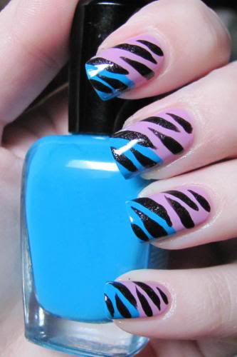 Black Striped Clear Nail Art