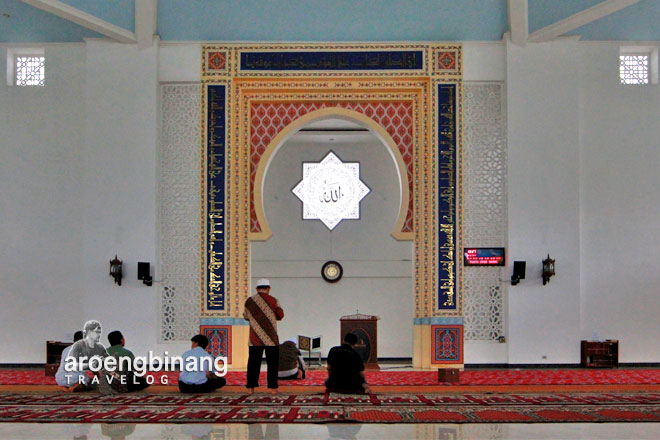 masjid andalusia stei tazkia sentul