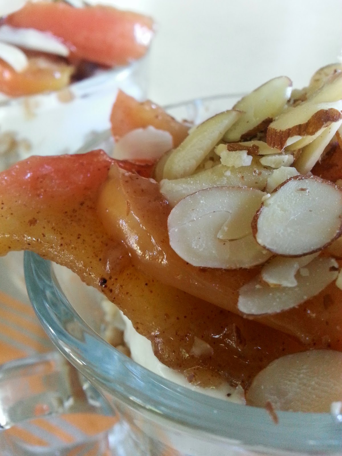 Sweet B's Impressions: Autumn Apple & Almond Breakfast Parfait
