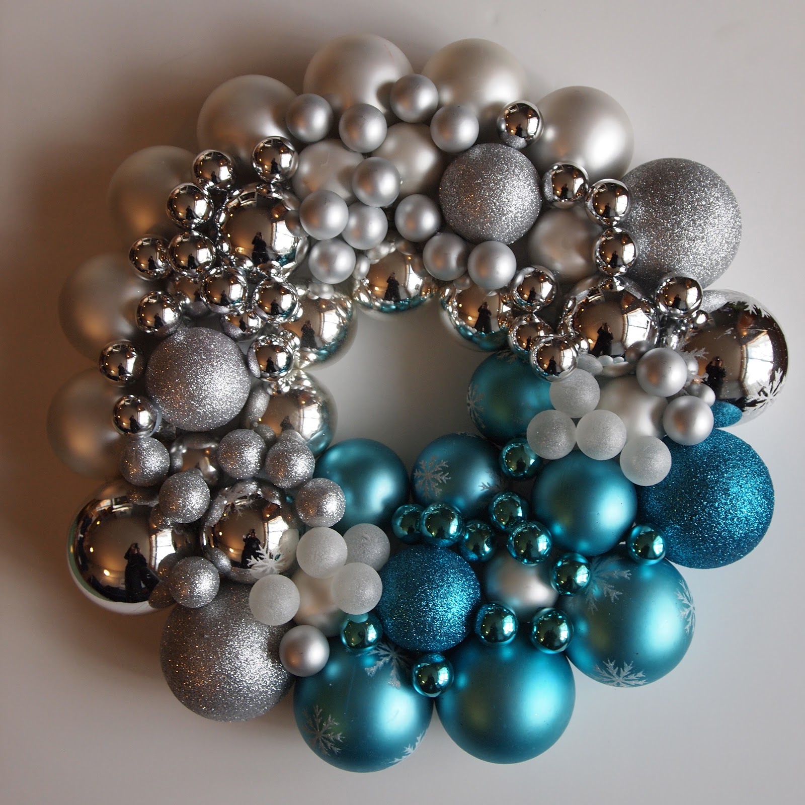 Craft Room Confidential {Handmade Christmas} Ornament Wreath