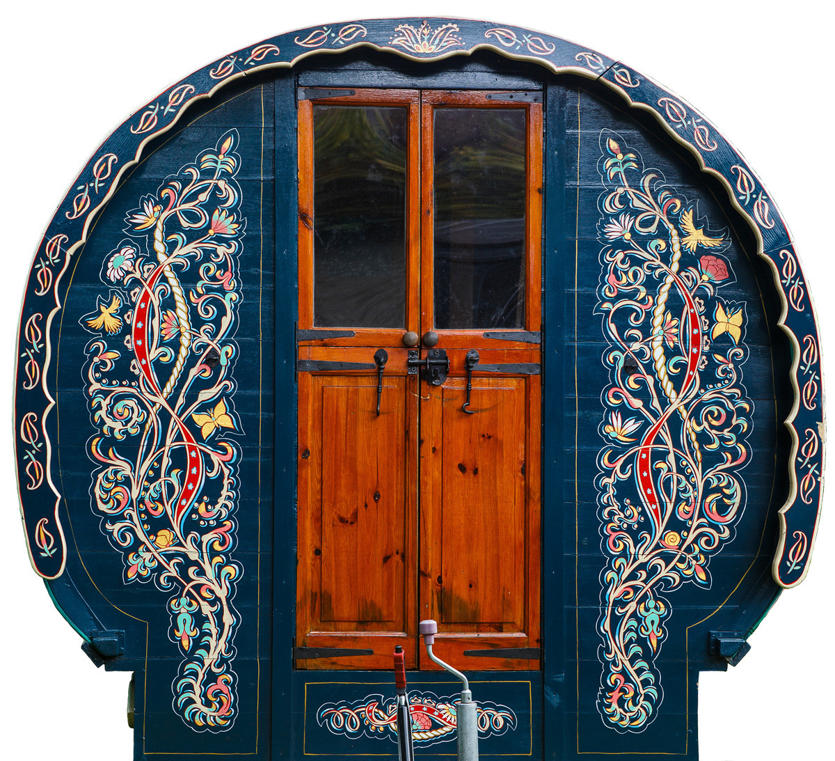 The painting job comes at an extra price, but these designs give it that special something. - These Gypsy Caravans Are All Your Hippy-Dreams Come True, Especially The Inside. The painting job comes at an extra price, but these designs give it that special something. - These Gypsy Caravans Are All Your Hippy-Dreams Come True, Especially The Inside.