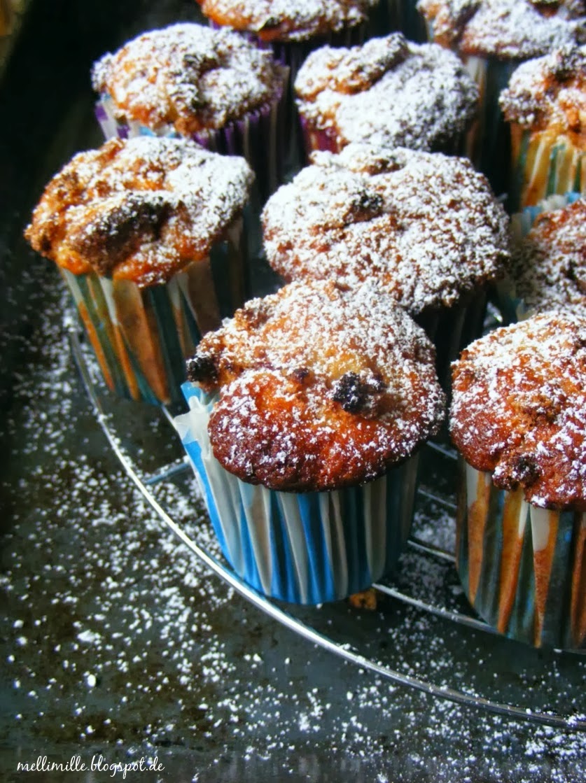 mellimille: Zwetschgen-Muffins mit Amarettinis zum herbstlichen Wochenende