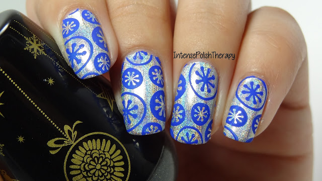 Silver & Blue Winter Manicures