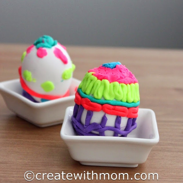 DohVinci decorated Eggs