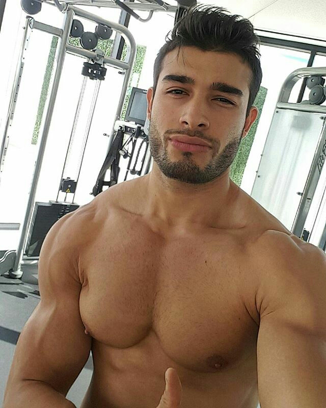 The Best Inspiring Fitness Guys To Follow On Instagram. Men's Fitness