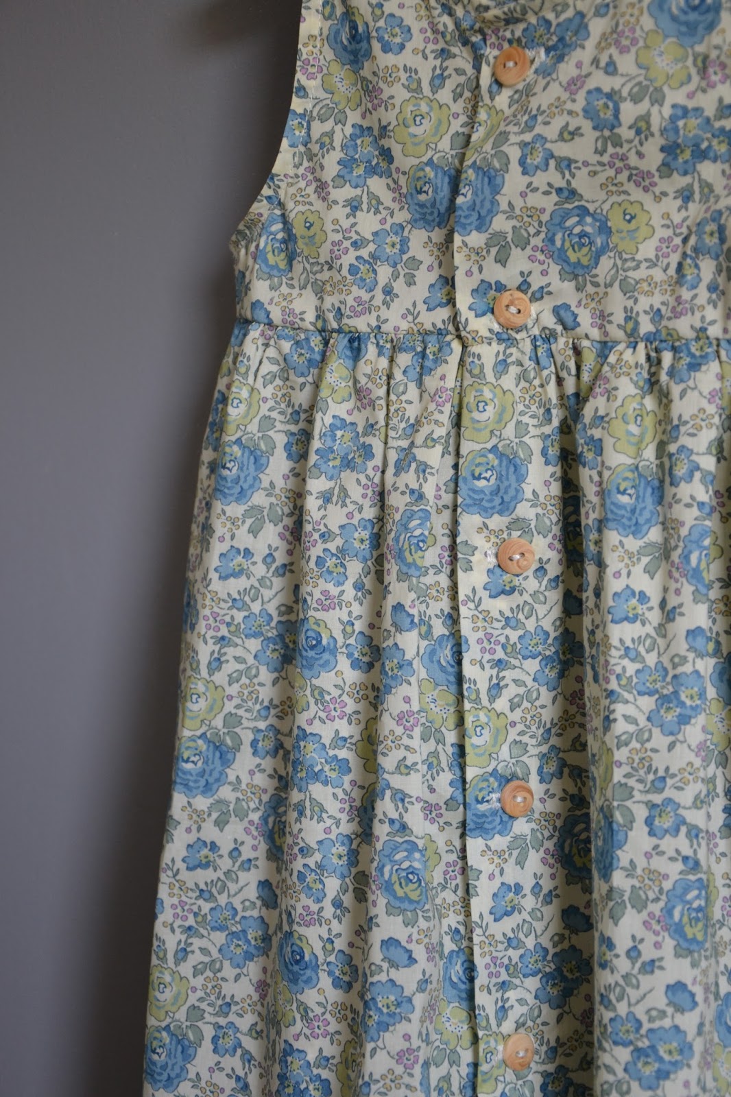 {COUTURE} la robe en Liberty