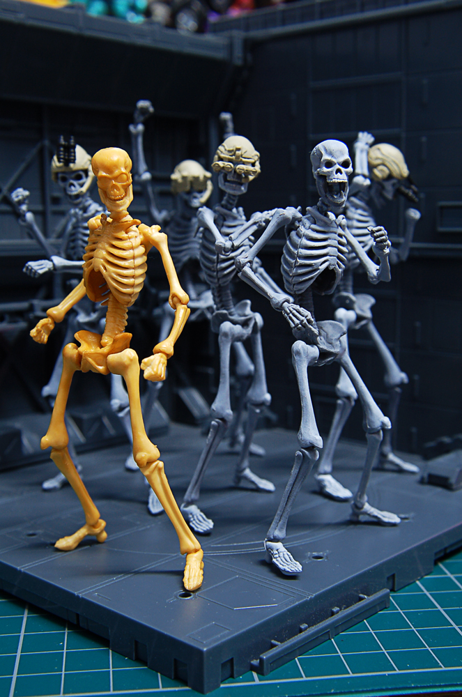7 inch Home Depot Skeleton REVIEW & Size Comparison ( great for Mythic  Legions action figures ) 