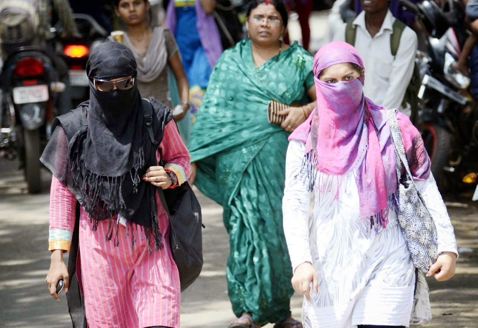 View Patna: Patna temperature soars past 42 degree Celsius
