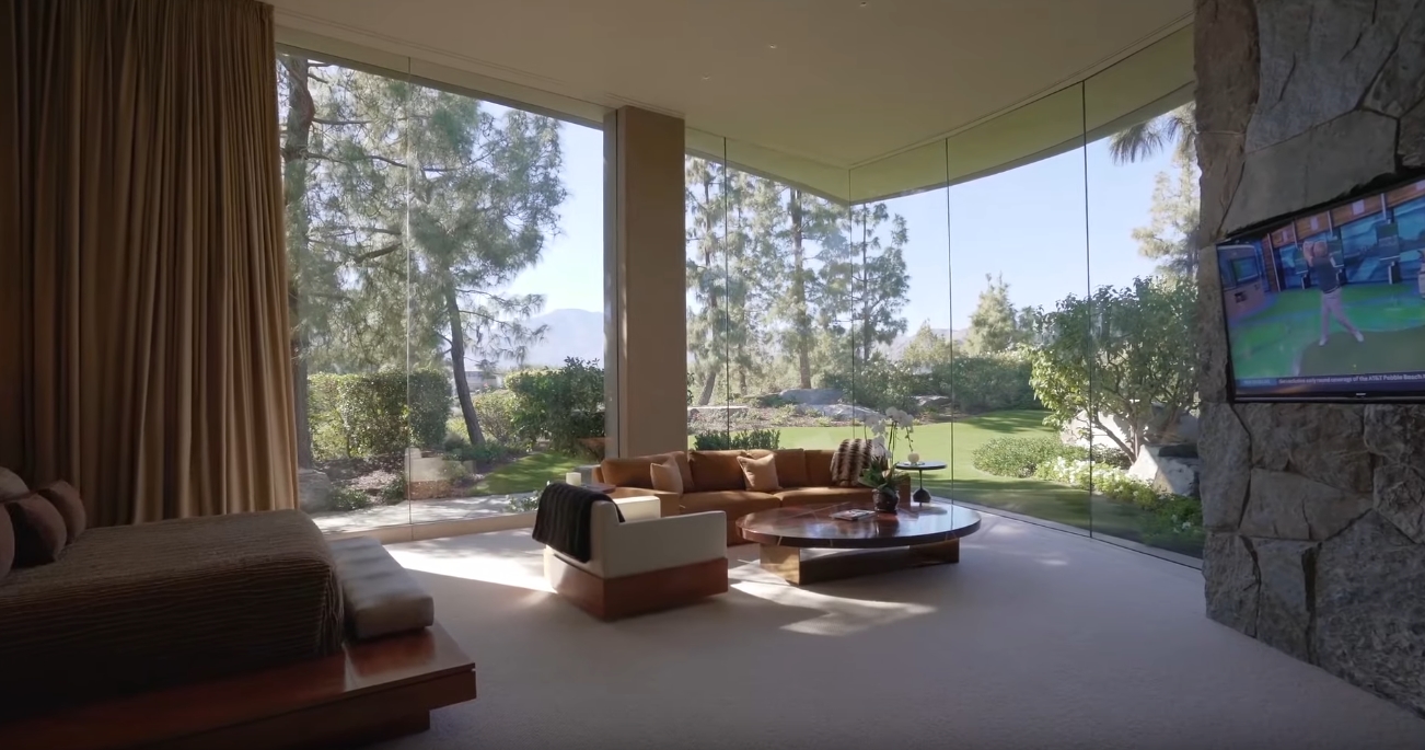 26 Photos vs. California's Desert Most Expensive Mansion In La Quinta Interior Design Tour