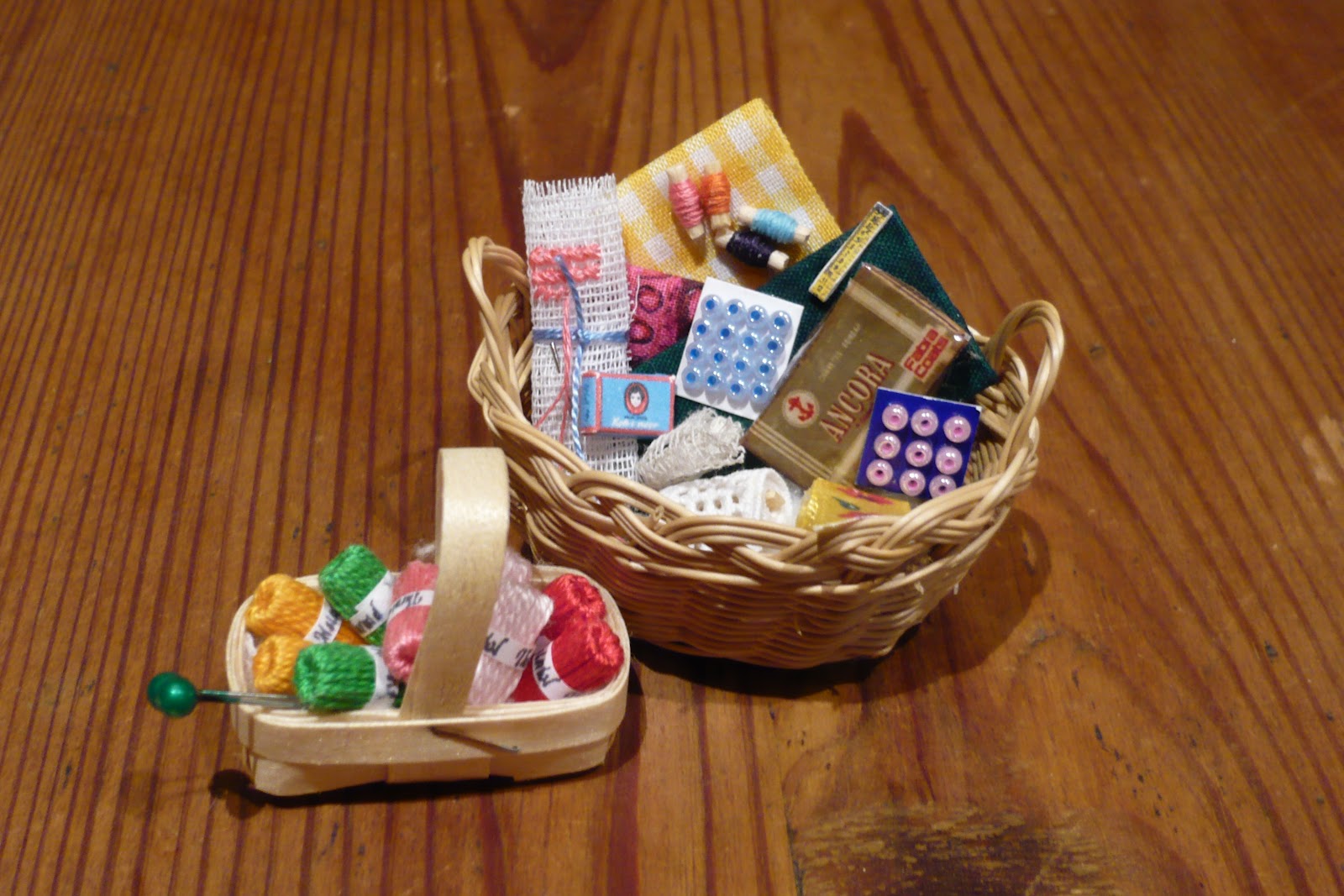 Filiagulla: CESTAS DE COSTURA EN MINIATURA