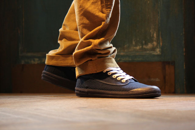 converse classic beige