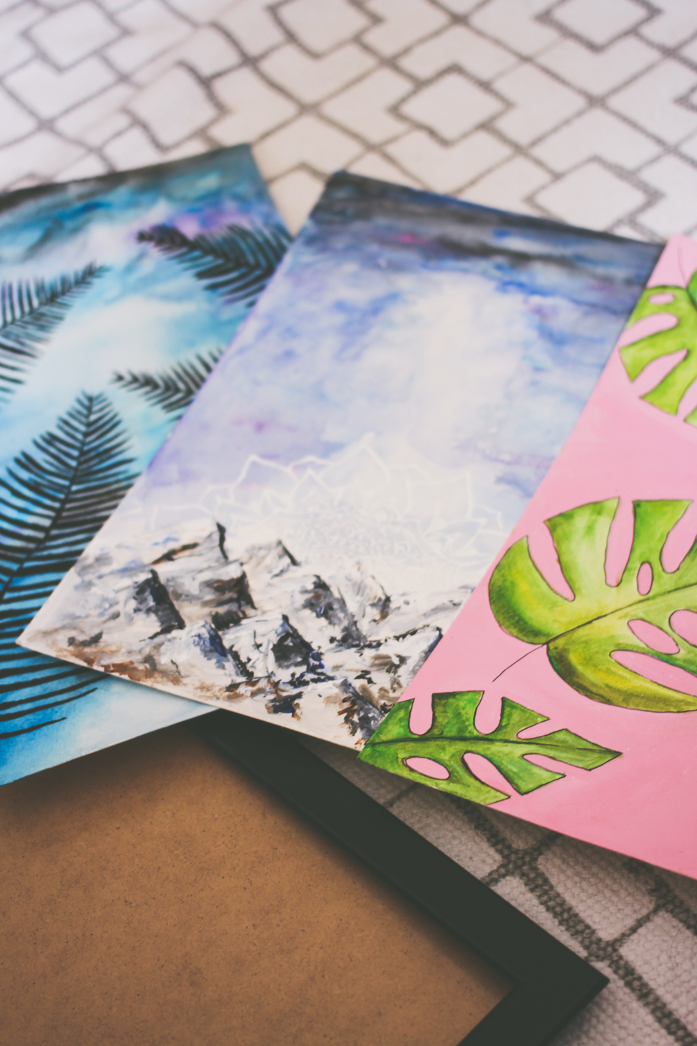 Decorating on a extremely low budget tips | www.hannahemilylane.com