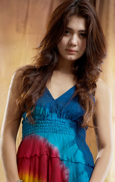 Koleksi Foto Hot Dan Sexy Juliana Moechtar, Finalis Puteri Indonesia