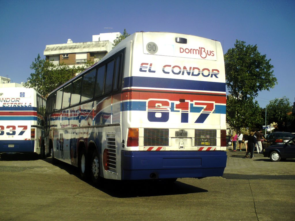 The Bondis 20 años con los buses de este Cóndor Estrella