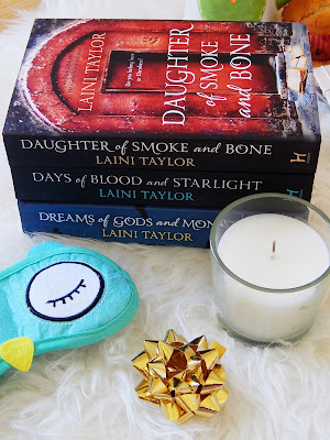 Why I Lost Interest In The Daughter Of Smoke And Bone Trilogy | sprinkledpages Daughter Of Smoke And Bone Trilogy | sprinkledpages
