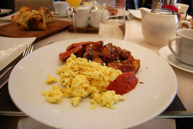 Hawksworth Restaurant brunch