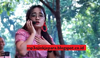 Download lagu2 romansa Download lagu2 romansa