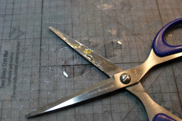 Scraperfect How To Clean Scissors Using The Best Cleaner Ever
