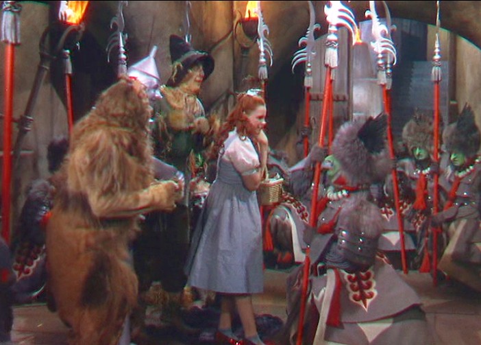 wizard of oz scarecriw with gun wizard of oz scarecriw with gun