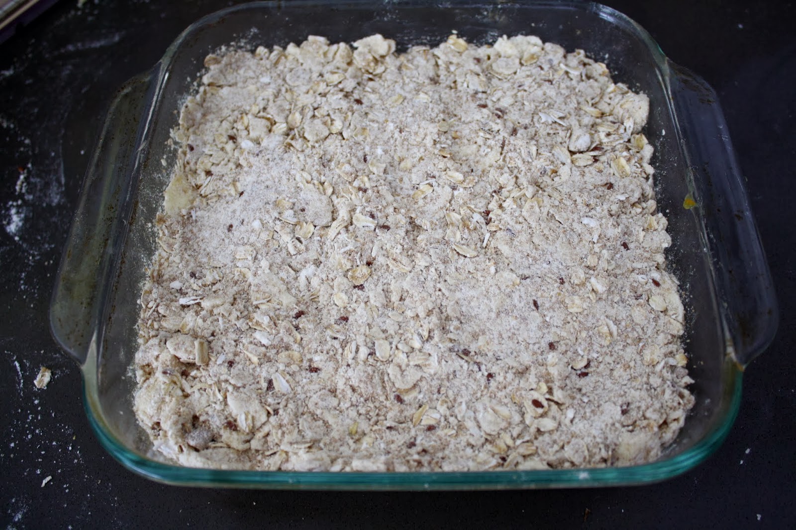 Making Mama's Kitchen Oatmeal Flaxseed Bars With Apricot Filling