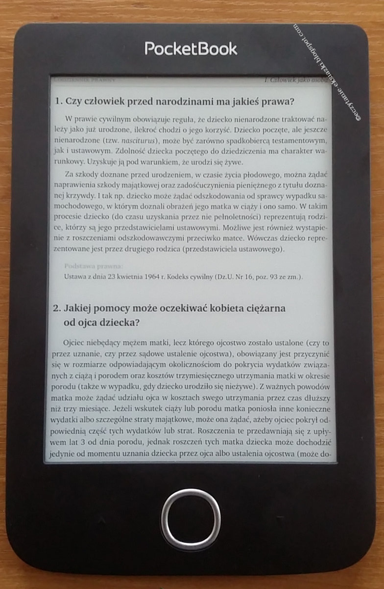Plik pdf w trybie dopasowanie do szerokości z jednoczesnym przycięciem marginesów na czytniku PocketBook Basic 3