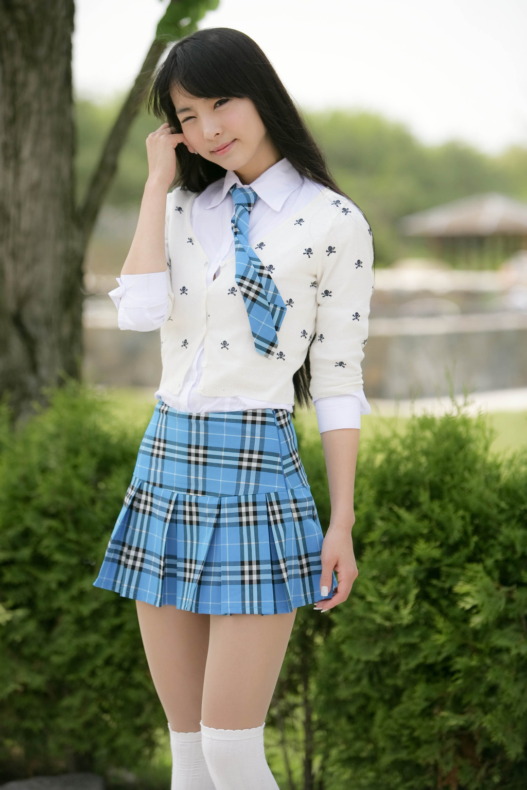 Pt schoolgirl beauty — 4