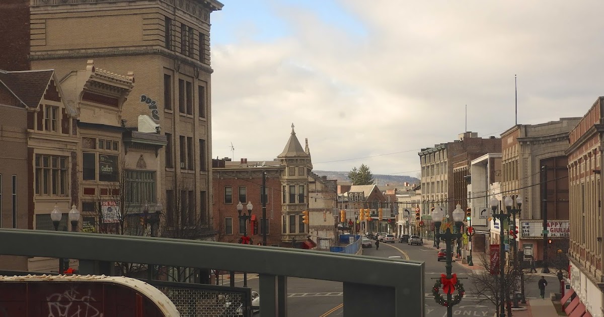 Merry@Syracuse: Downtown Schenectady NY from the Train