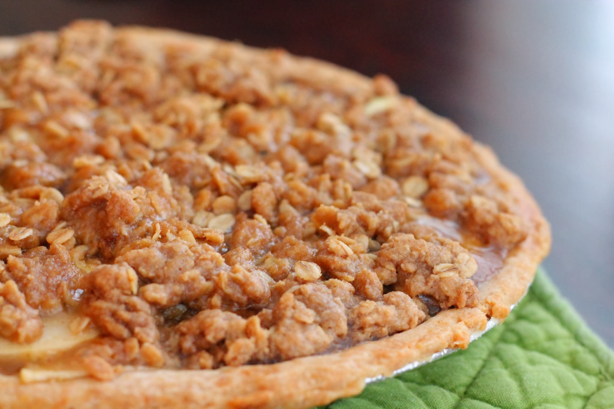 Traditional Dutch Apple Pie Recipe