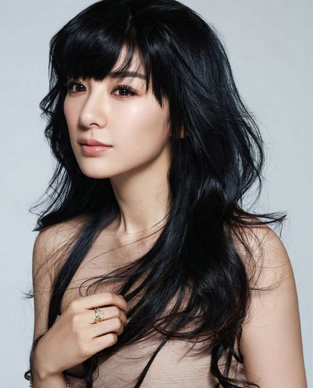 Chines Actress Crystal Huang Yi Biography - 8 Pics 