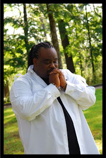 Eddie James - imagine preluată de pe allmusic.com Eddie James - imagine preluată de pe allmusic.com