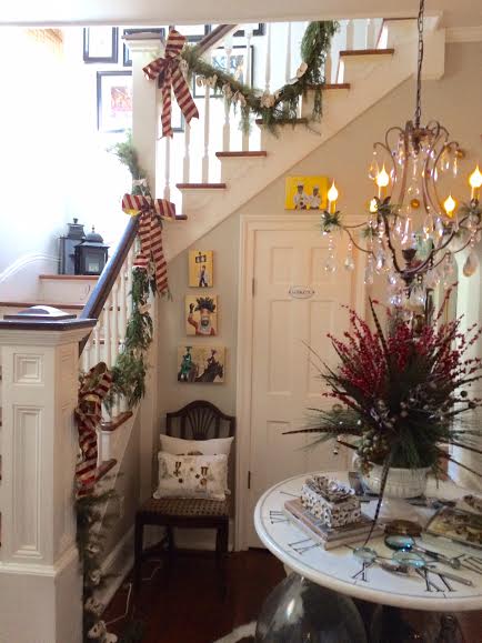 The Uptown Acorn: Decking the Halls {The Stair Parlor}