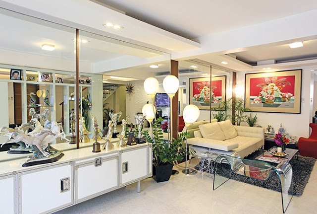 It Takes Gutz To Be A Gutierrez! Peek Inside The Jaw Dropping House of The Gutierrez It Takes Gutz To Be A Gutierrez! Peek Inside The Jaw Dropping House of The Gutierrez