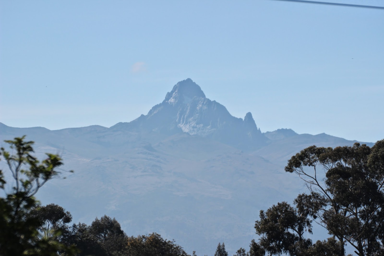 Souvenir Chronicles AFRICA MOUNT KENYA