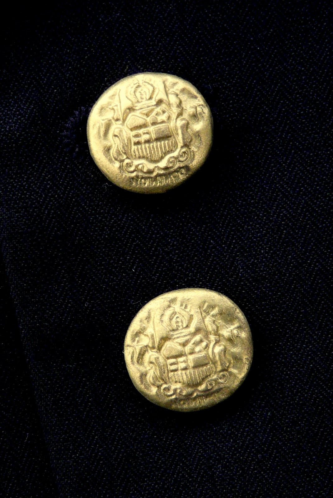 CAKE ART TUTORIAL How to Make "Brass Buttons" from Rolled Fondant