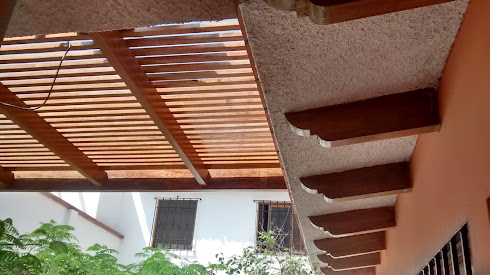 techo sol y sombra de madera