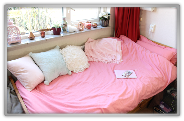 New home decor candles peach pink pantone coral pastel candle fake flowers spring haul review beauty blog blogger New home decor candles peach pink pantone coral pastel candle fake flowers spring haul review beauty blog blogger