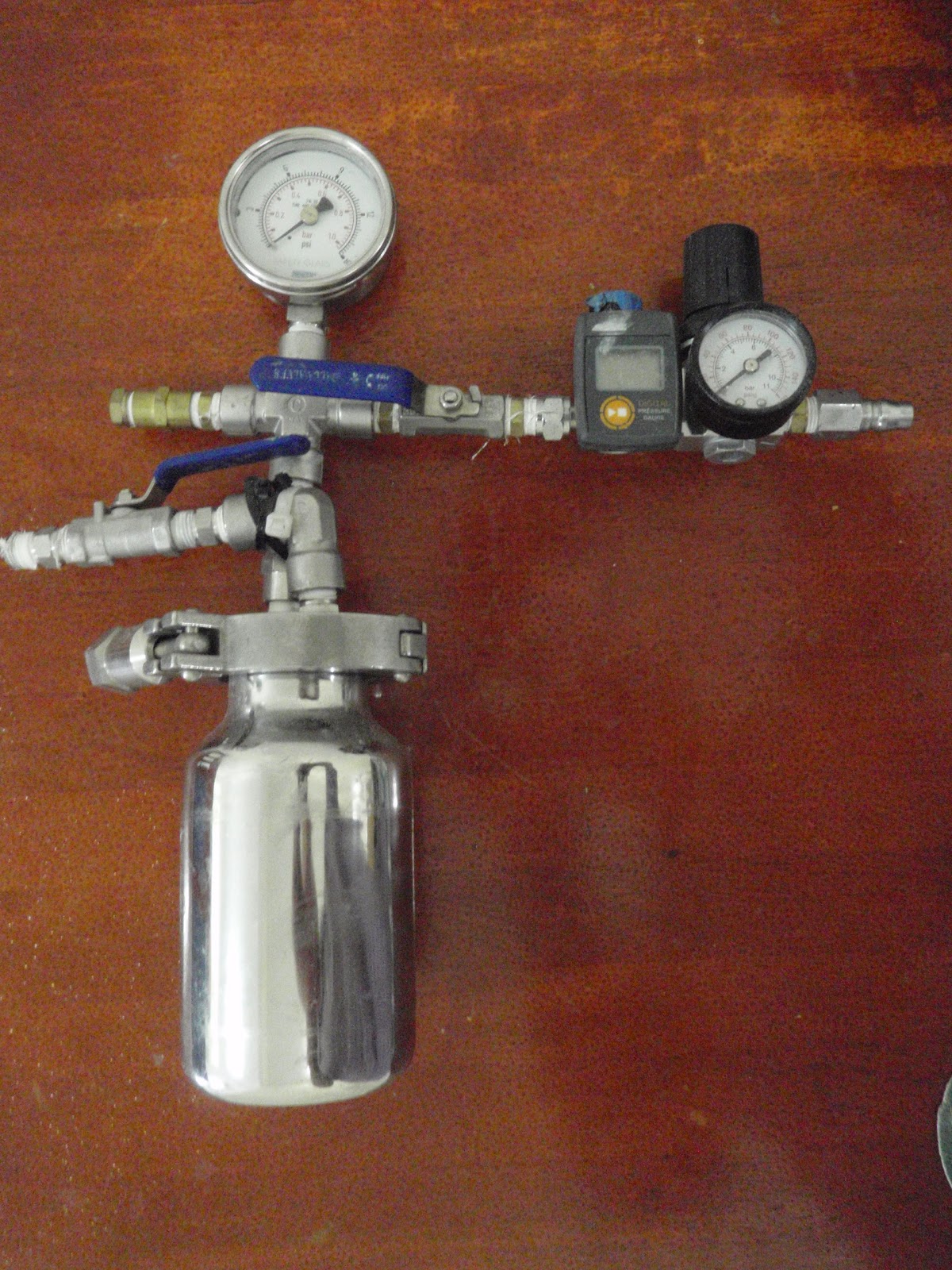 Web Log of the TORTUGUITA: The Pressure Pots