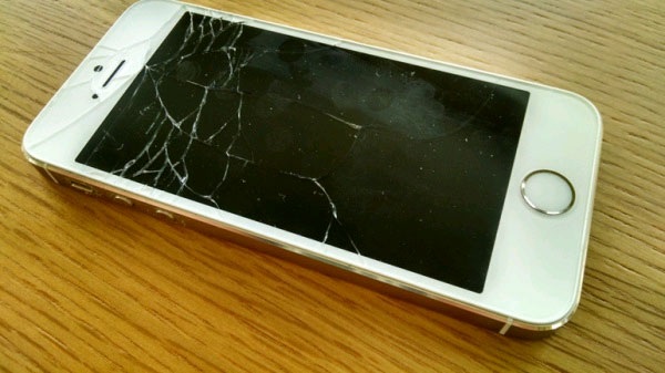 thay man hinh iPhone 5s 1