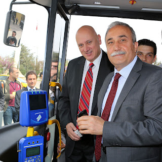 Süreyya Ciliv Şanlıurfa Belediye Başkanı Ahmet Fakıbaba ile - Urfakart