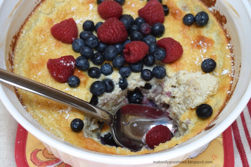 Oatmeal Berry Souffle: An easy, but sophisticated take on a bowl of oatmeal | Ms. Toody Goo Shoes