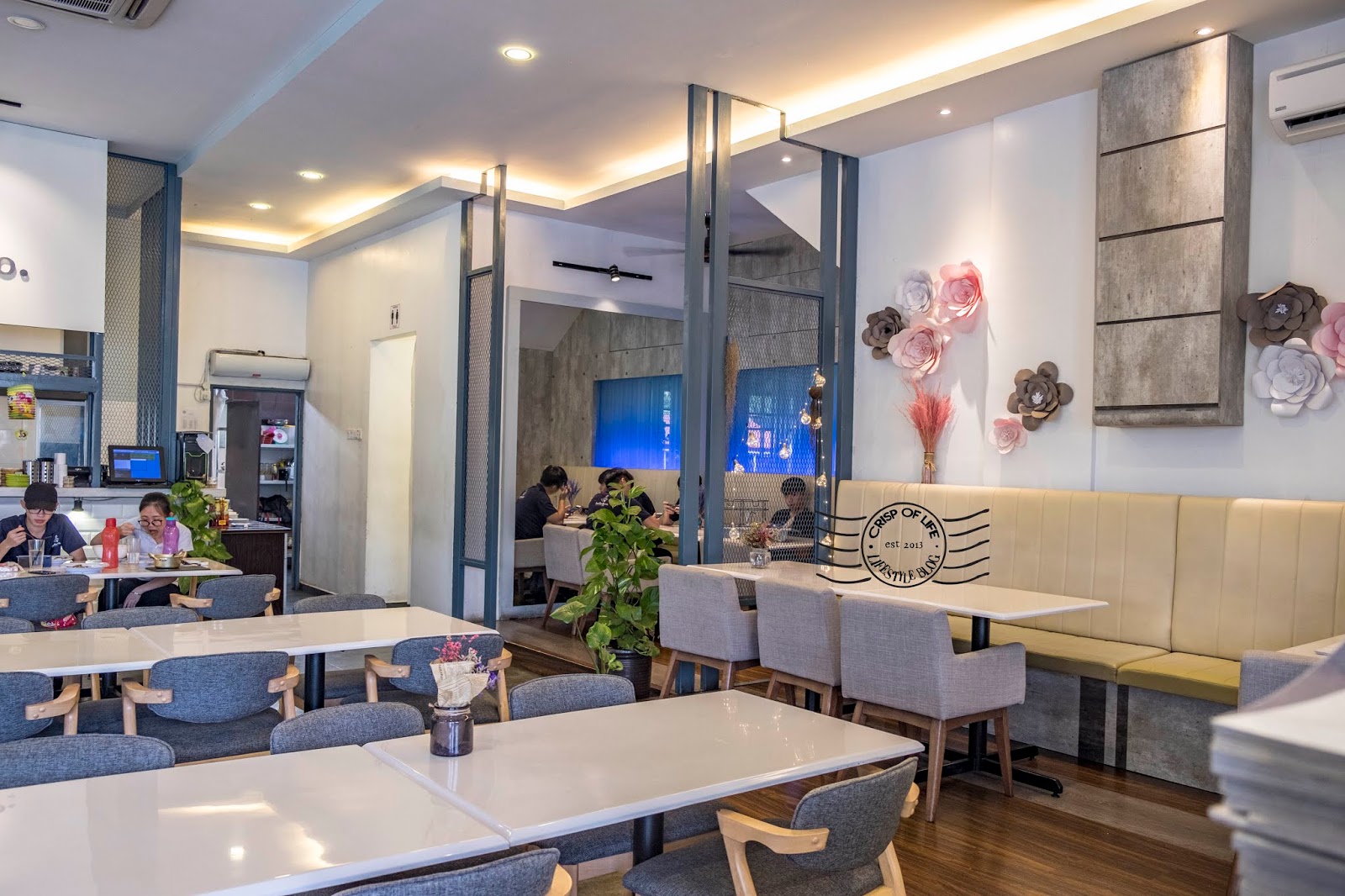 Hello & Co 好客 Jalan Ong Yi How, Butterworth Crisp of Life