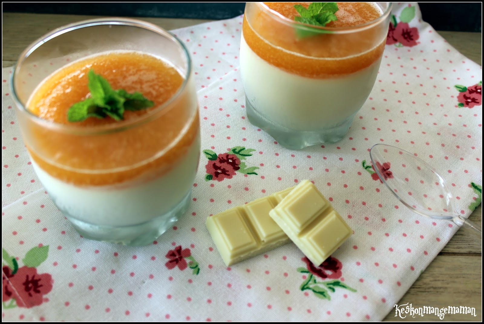 Keskonmangemaman? Panna cotta au chocolat blanc , coulis de melon à la